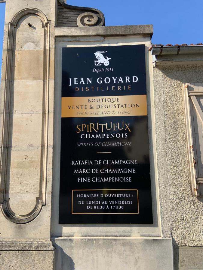 Apartament Champagne & Grand Cru Ay-Champagne Zewnętrze zdjęcie